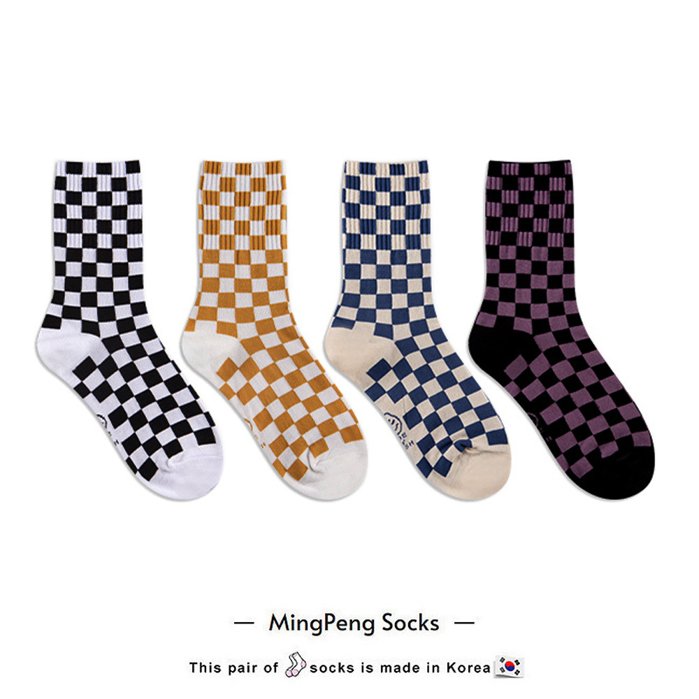 0韩国袜子流行黑白棋盘格子中腰女士棉袜东大门潮袜gg秋冬新款批