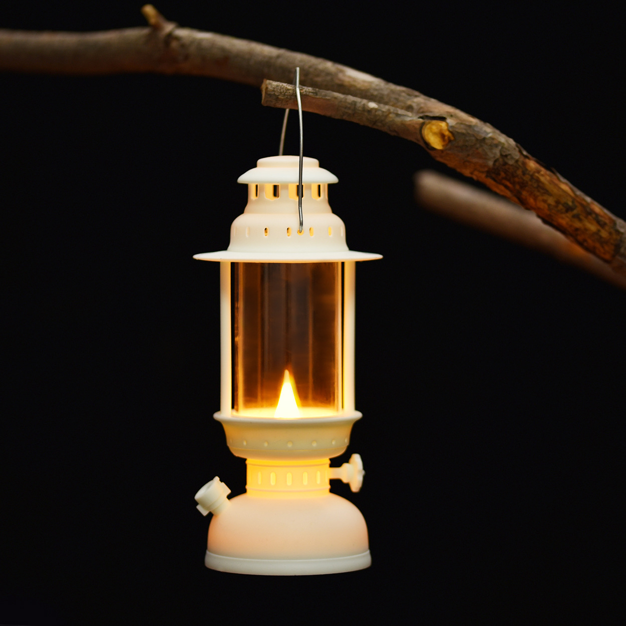 Portable Barn Lantern Retro Hanging Candle Light Led Oil Lamp Outdoor Camping Light Dynamic Flame Holiday Decorative Light