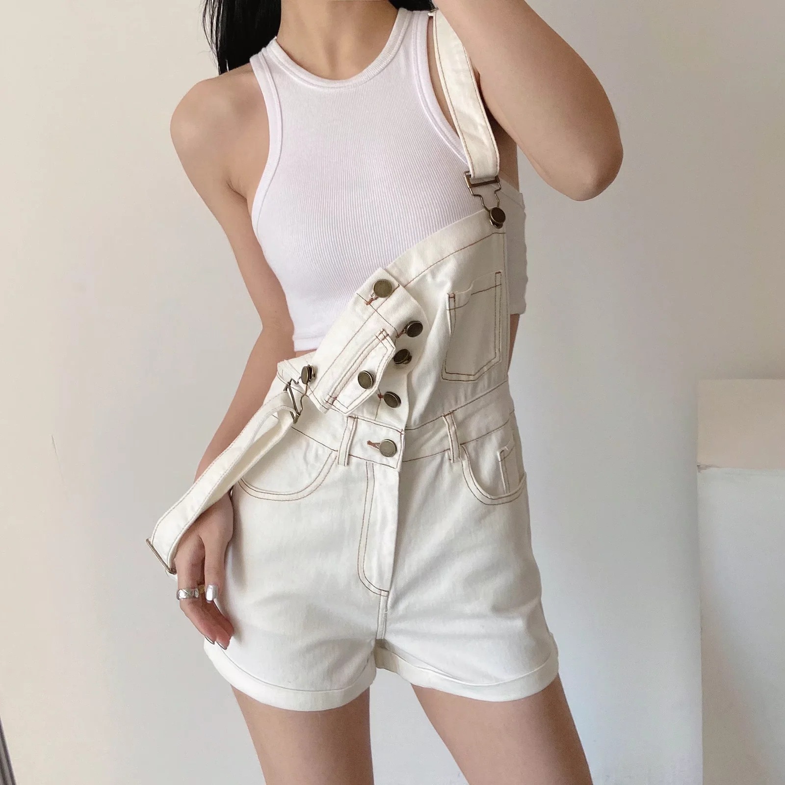 学院风明线宽松牛仔背带裤女短裤2022春夏百搭白色阔腿背带裤潮
