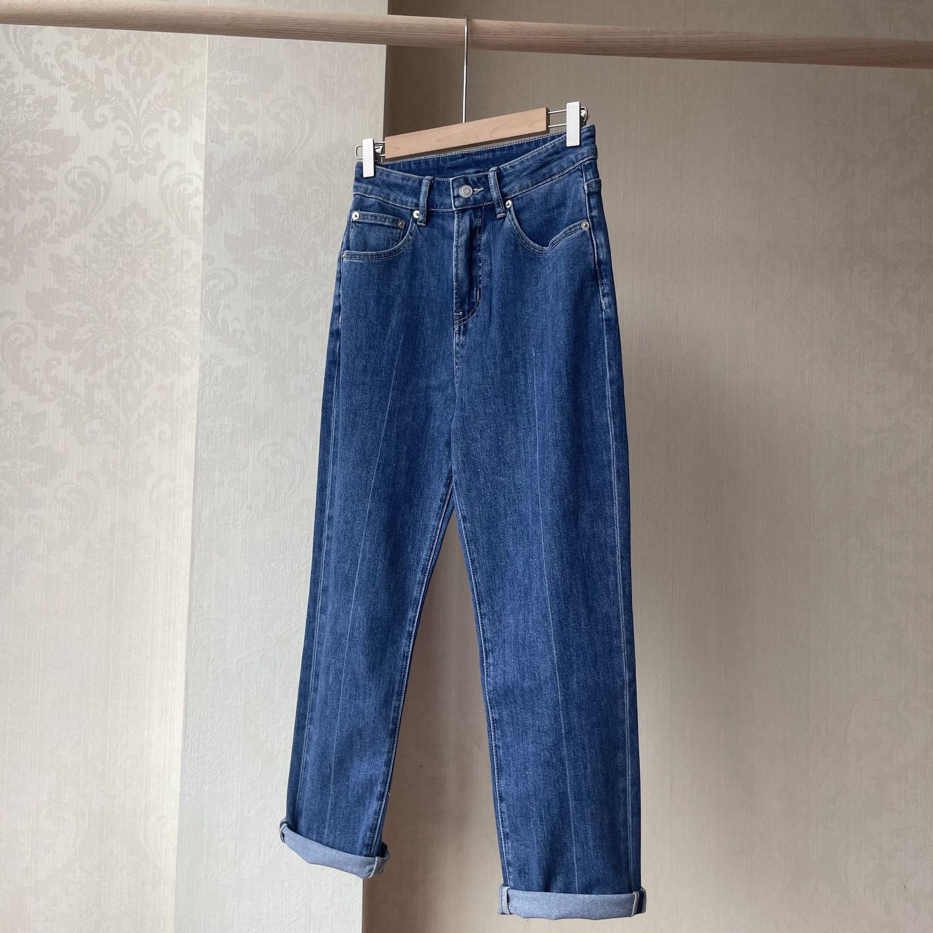 女士高腰显瘦九分直筒裤牛仔裤春夏新