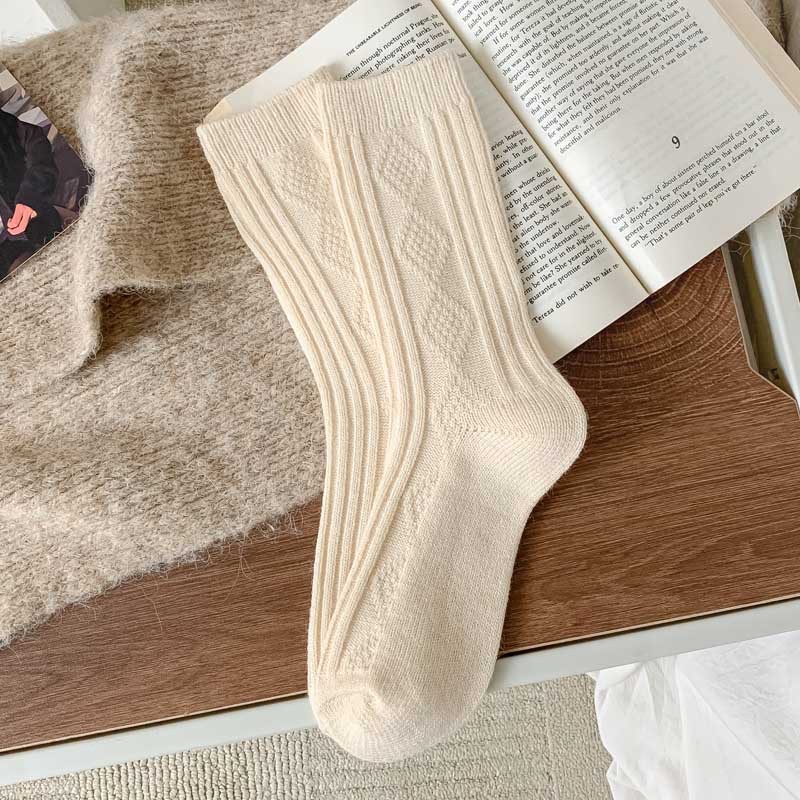 Wool Socks Women's Autumn and Winter Warm Cashmere Socks Wholesale Casual Simple Japanese Style Ladies Loose Socks College Fashion