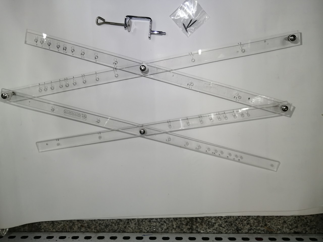 蝴蝶绘图仪尺8倍放大尺绘图尺模板50cmsf8