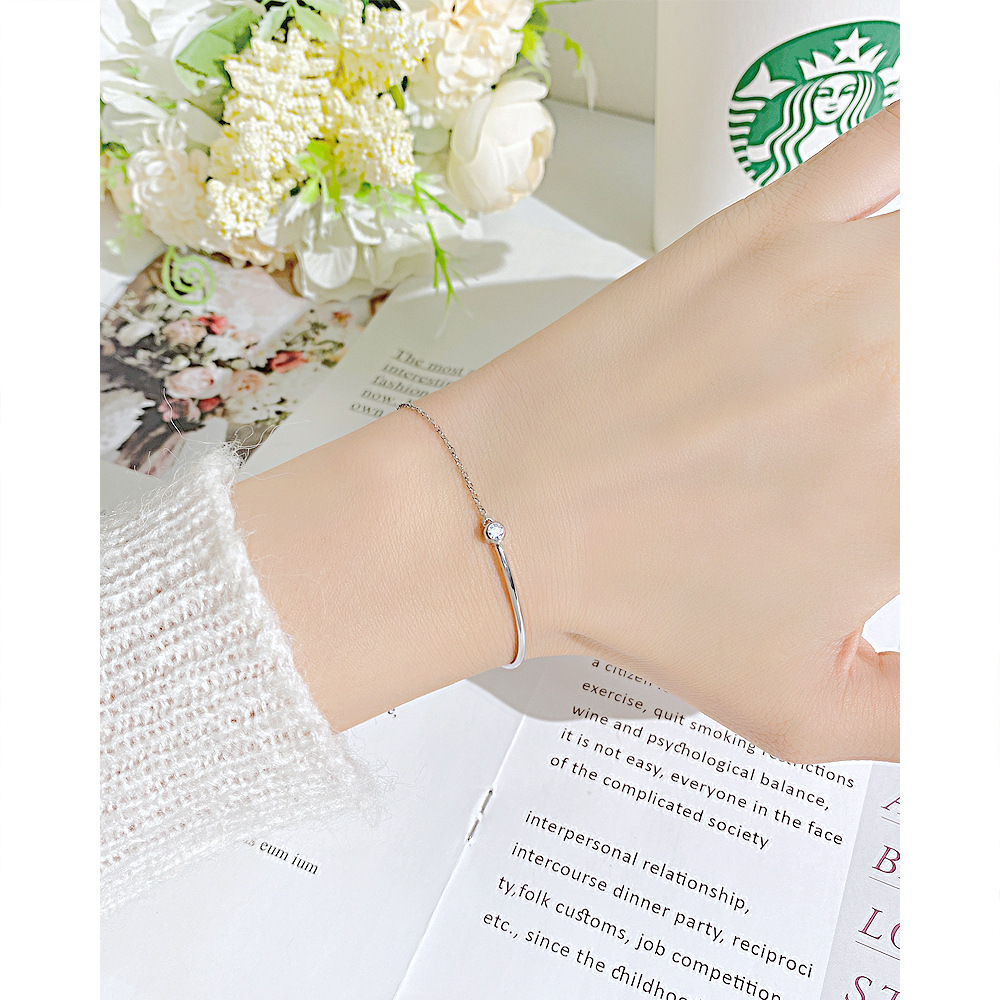 Korean Bracelet Accessories Simple Niche High Sense Bracelet Jewelry Wholesale Light Luxury Zircon Titanium Steel Bracelet Female Accessories