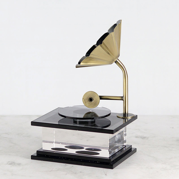 现代创意复古水晶留声机摆件 样板间售楼处销售中心客厅台面装饰