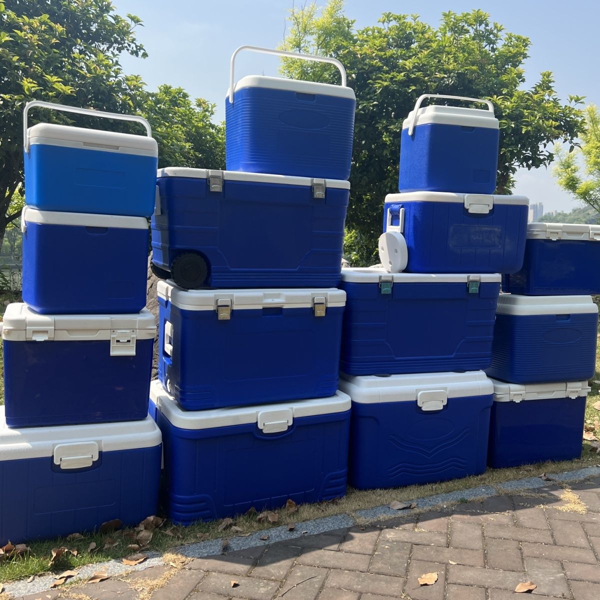 保温箱冷藏箱新款海钓箱外卖箱冷链运输食品保鲜车载箱露营移动