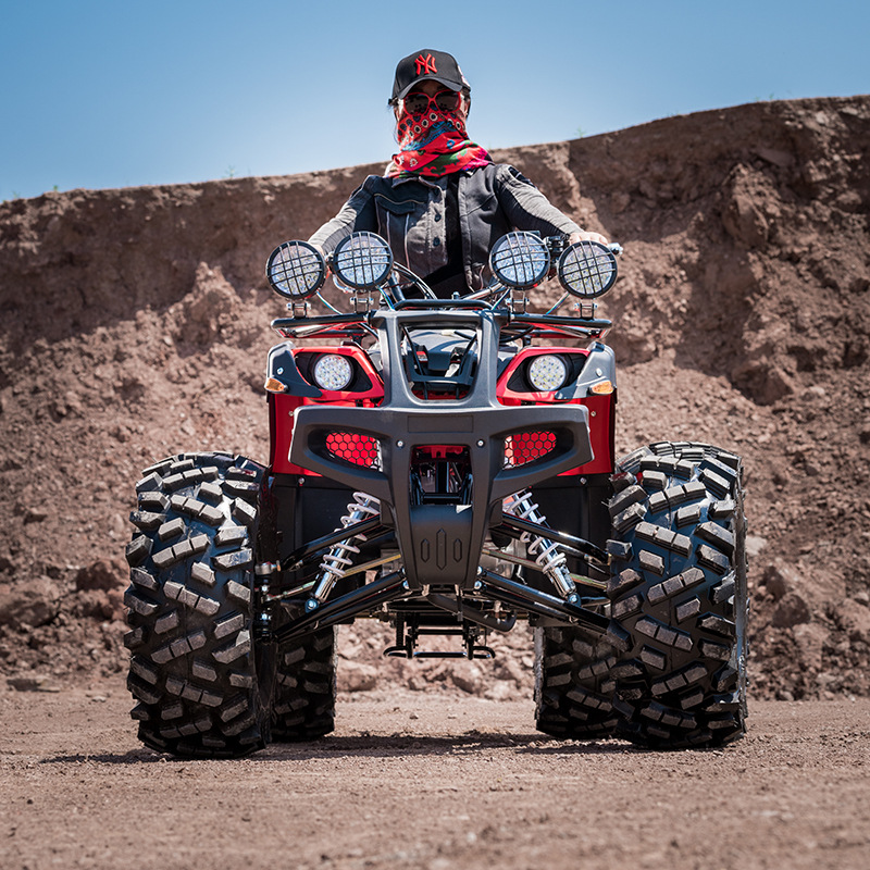 四驱沙滩车四轮越野大公牛汽油电动轴传动全地形atv摩托车