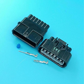 dj7072a-1-11/21适用于汽车大灯线束插头led驱动插件 6189-0855