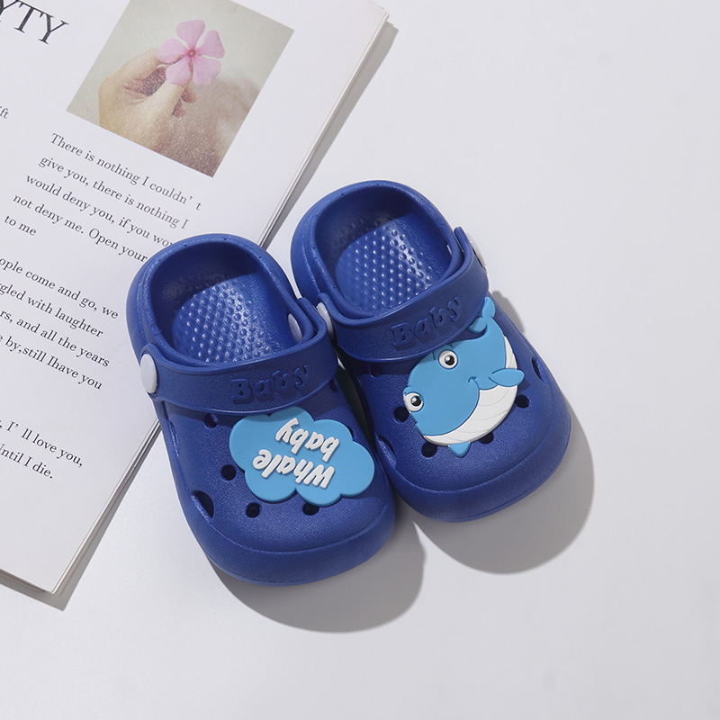 New Children's Hole Shoes Baotou Infant Boys and Girls Baby Slippers Summer Cute Outdoor Toddler Soft