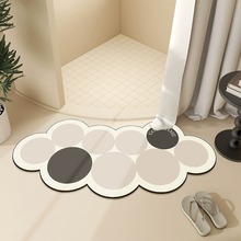 斑点圆点硅藻泥浴室吸水地垫卫生间入户门口弧形防滑脚垫家用地毯