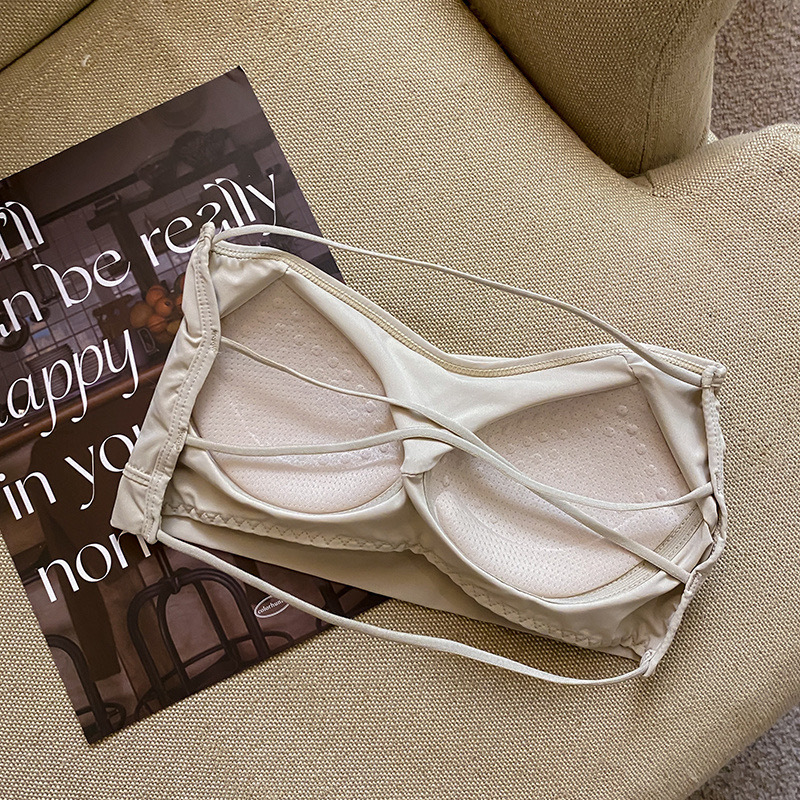 交叉背心一片聚拢走光抹胸搭丝无肩带肩带新款心内美夏后背片式背