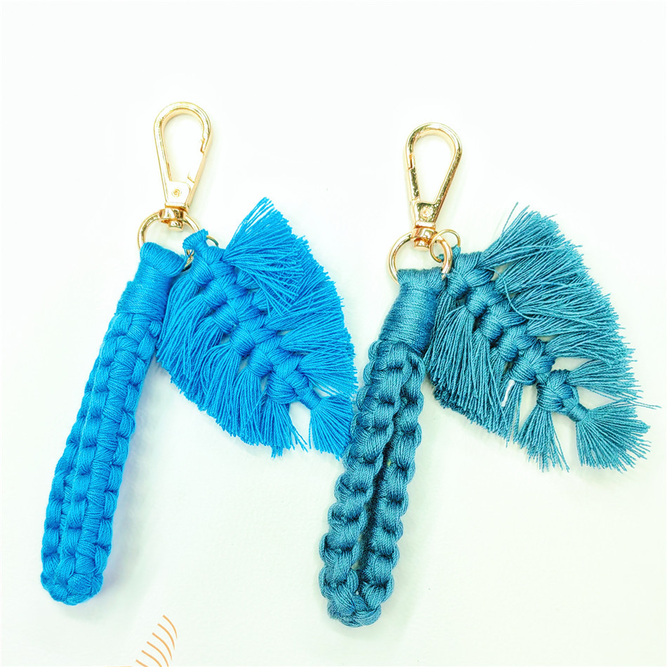 Factory Direct Sales Nordic Style Solid Color Handmade Leaves Tassel Key Chain