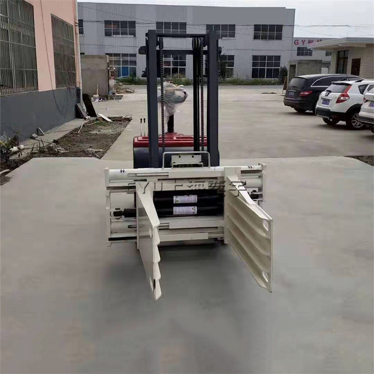 叉车软包夹可旋转 江西倾翻式废纸夹 叉车属具纸箱夹