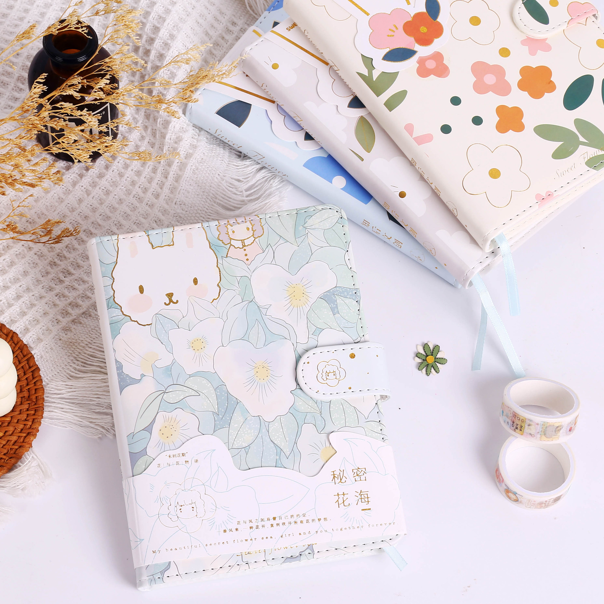 磁扣皮面彩页本 创意笔记本 本子学生记事本卡通手账本可爱手帐本