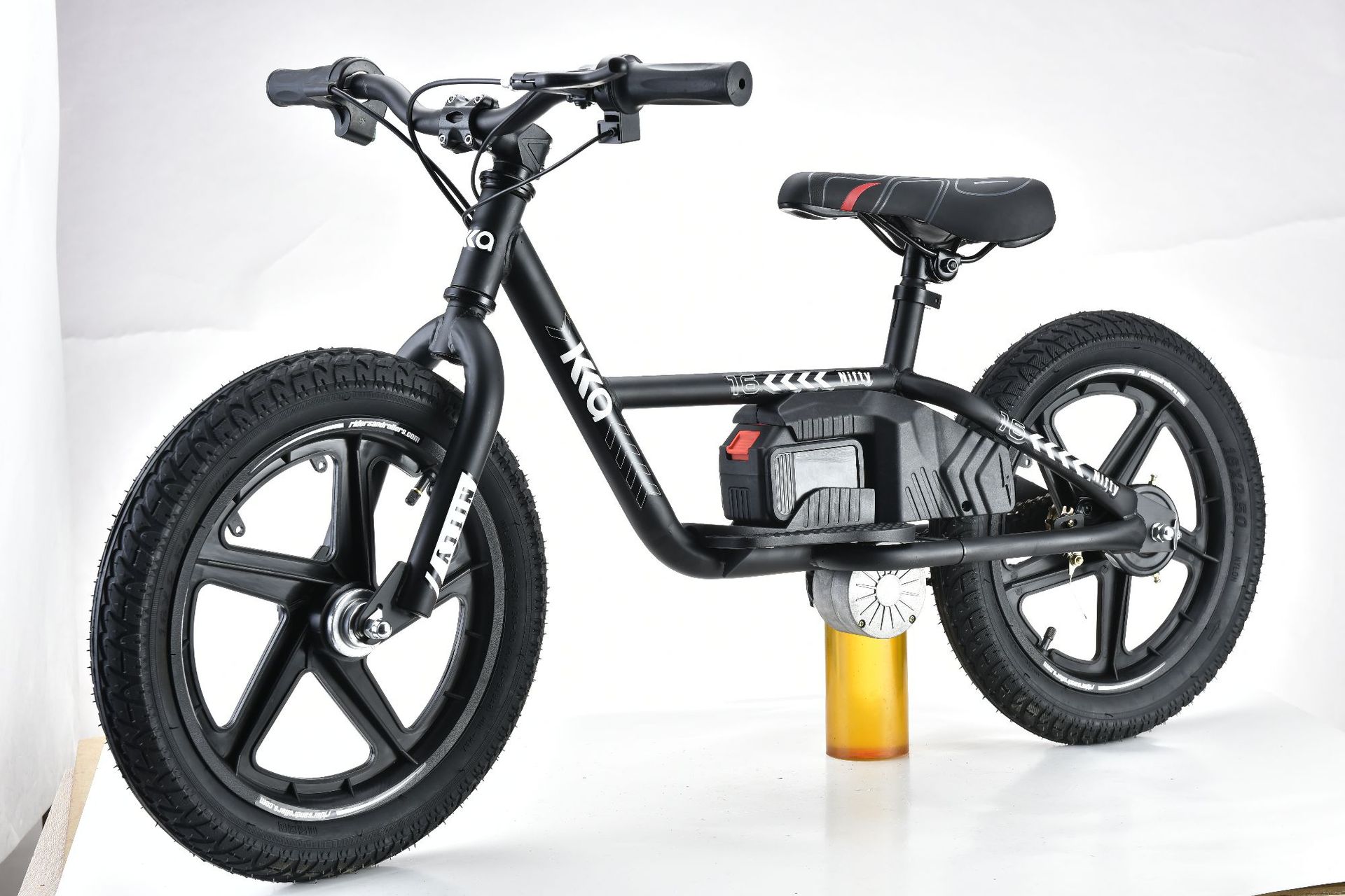 新款畅销12寸儿童电动平衡车儿童滑行自行车child balance bike