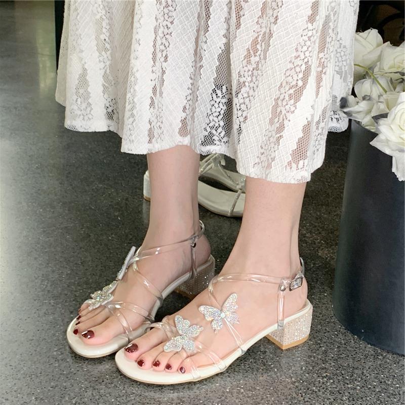 闪钻凉鞋2024夏天新款配裙子的鞋女粗跟不累脚甜美风超火罗马鞋子