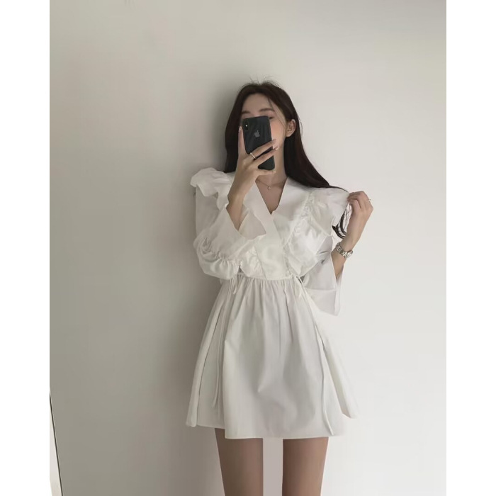 2023 New Early Autumn Retro Collar Cross Ruffled Tied Fitted Waist Flare-Sleeve Short Small Size Dress Fashion