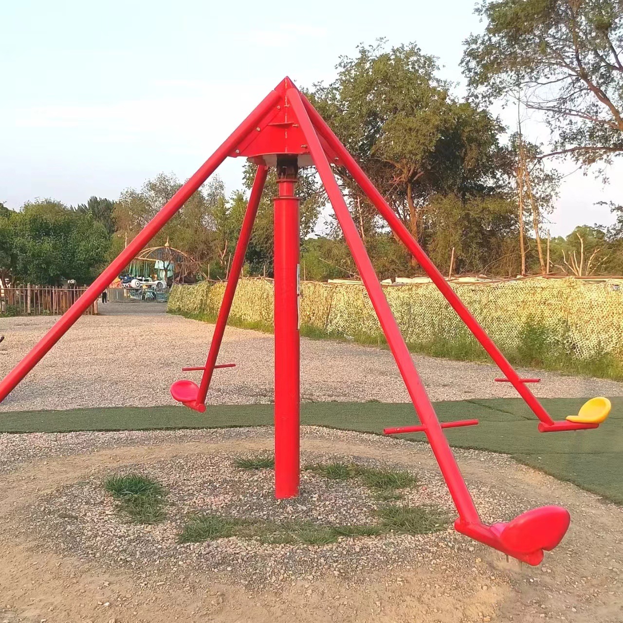 双人四人网红无动力游乐设备亲子互动景区幼儿园旋转漂移跷跷板