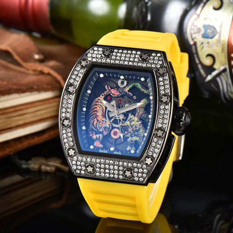 in Stock Wholesale New Cross-Border Foreign Trade Tonneau Richard Dragon Totem Waterproof Luminous Quartz Watch Men