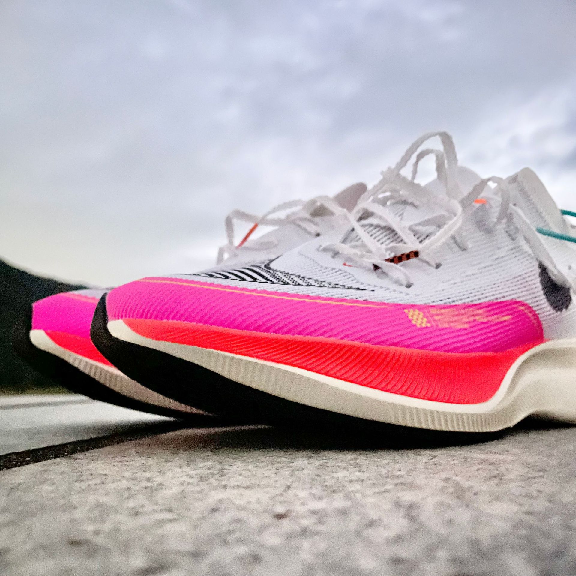 zoomx vaporfly next%2 fly3马拉松男女情侣运动实战碳板跑步鞋