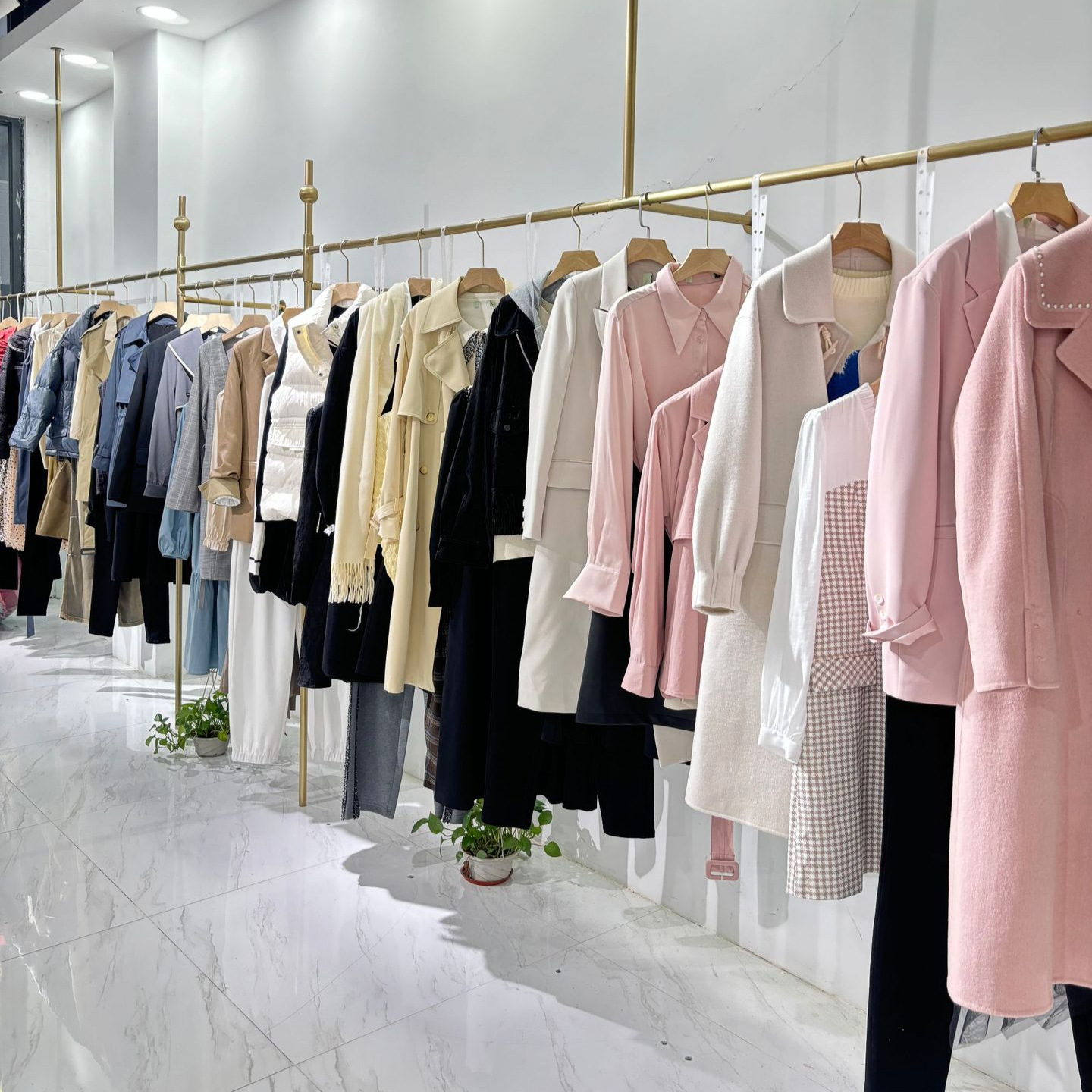 高端专柜撤柜羊绒外套女春秋小香风正品女装品牌折扣服装大衣批发