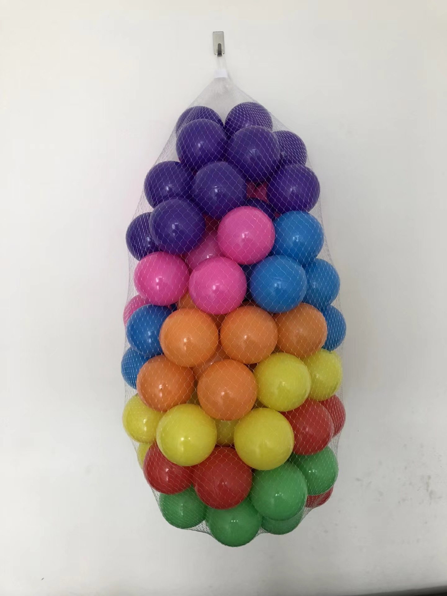 源头厂家海洋球批发充气彩色食品级pe材质淘气堡波波球游乐场室内