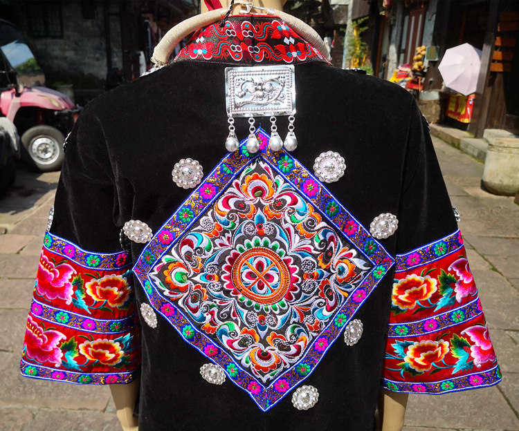 民族服装裙子套装女长款贵州黔东南苗族银饰绣花盛装舞台演出服女