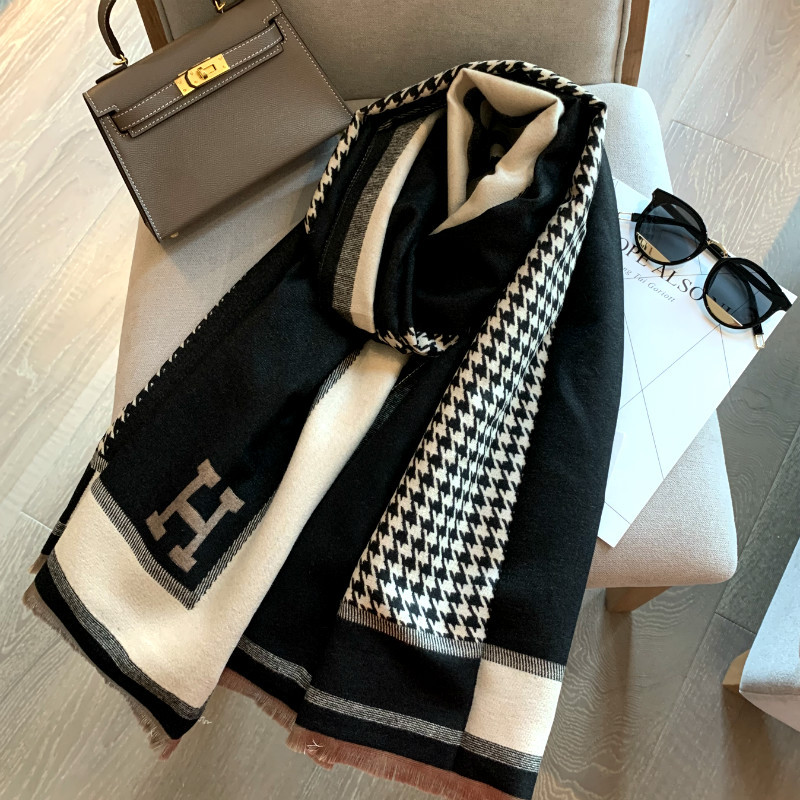 Simple Houndstooth Scarf for Women Autumn and Winter New All-Matching Affordable Luxury Style Long Thickened Cashmere-like Warm Shawl