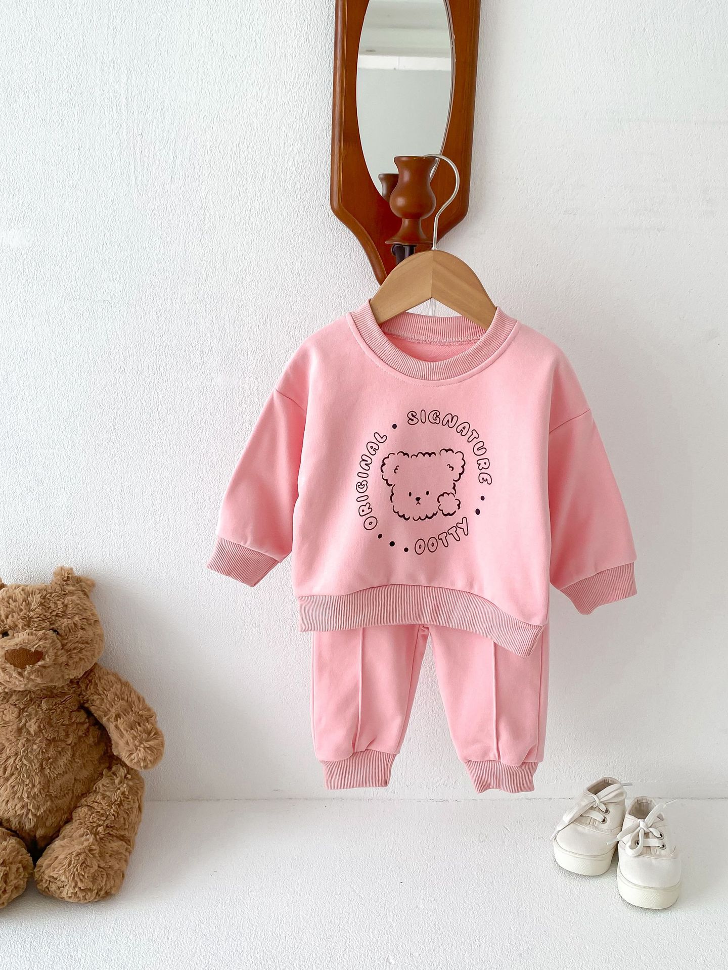 24 Spring New Korean Style Baby Clothes Children's Suit Ins Sports Cute Bear Two-Piece Long Sleeve Trousers