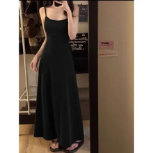 辣妹修身显瘦吊带连衣裙女春季2024新款包臀打底裙无袖弹力中长裙