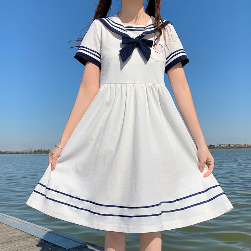 初中生女生图片