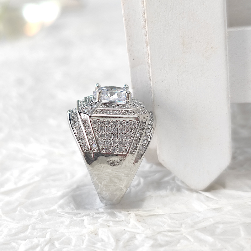 跨境热卖豪华群镶满钻仿莫桑钻戒指男霸气绅士宽版结婚男戒送男友