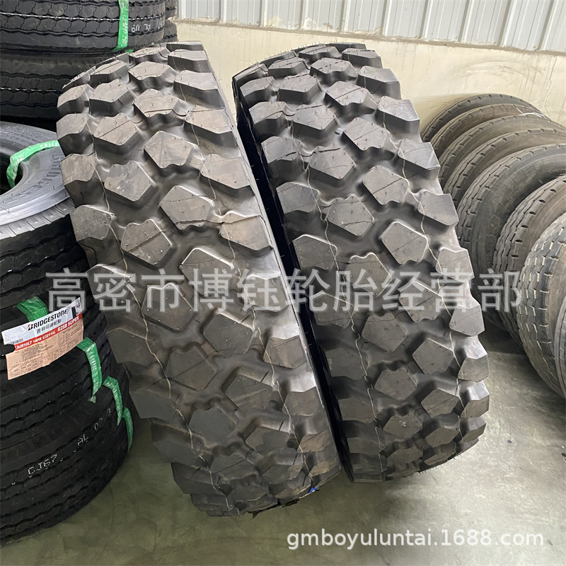 00r20越野载重卡车轮胎1400r20 全钢丝载重运输车轮胎 图片_高清大图