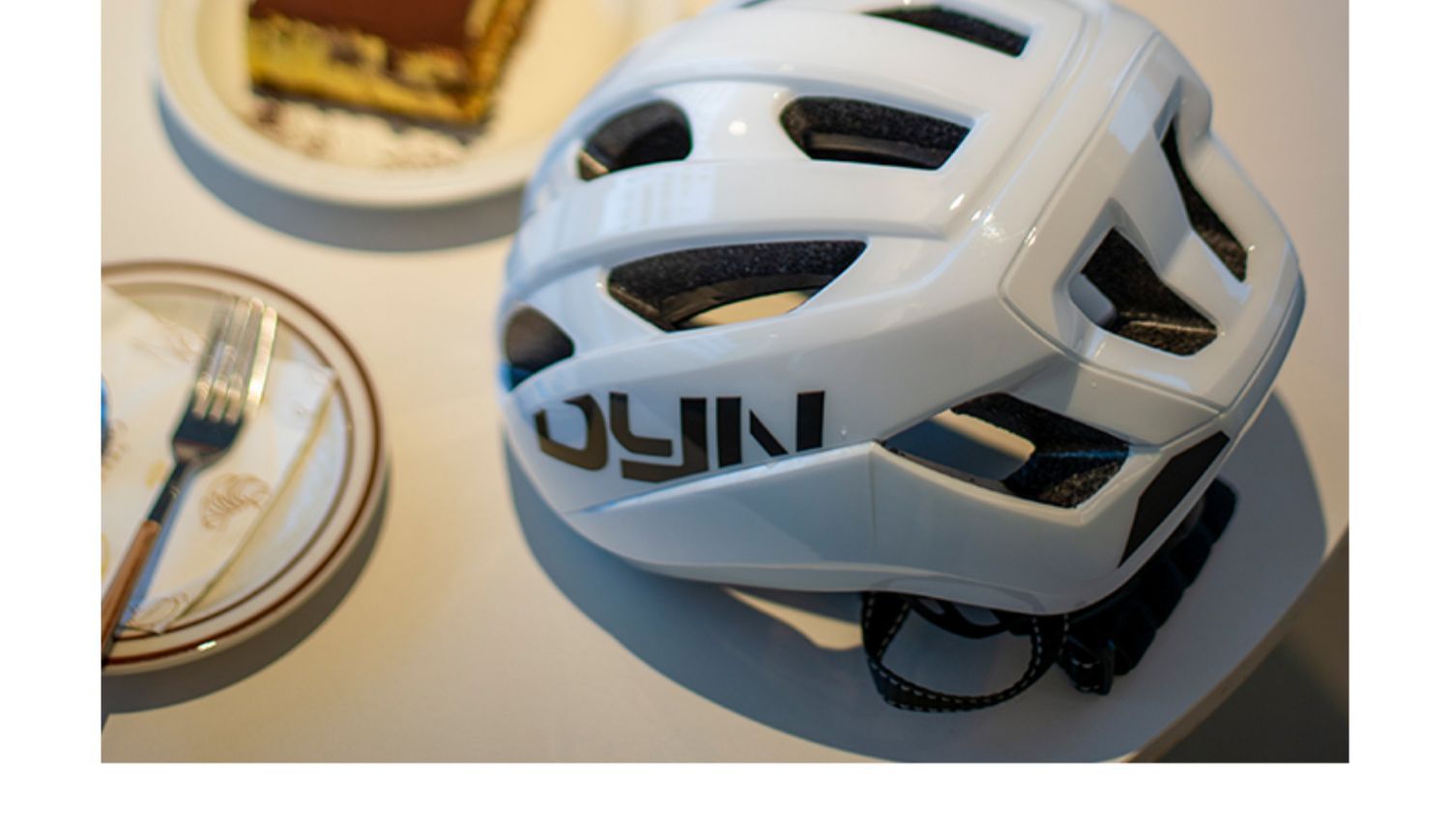 dyn骑行头盔山地公路自行车气动轻量一体成型透气安全帽装备男女