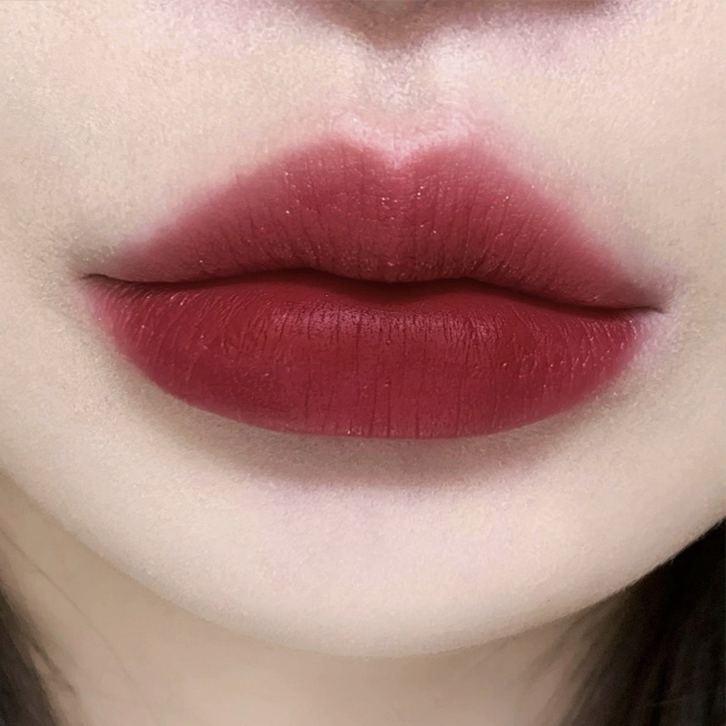 可爱奶茶熊草莓兔慕色 丝绒雾感口红丰盈柔滑显色持久不拔干日常