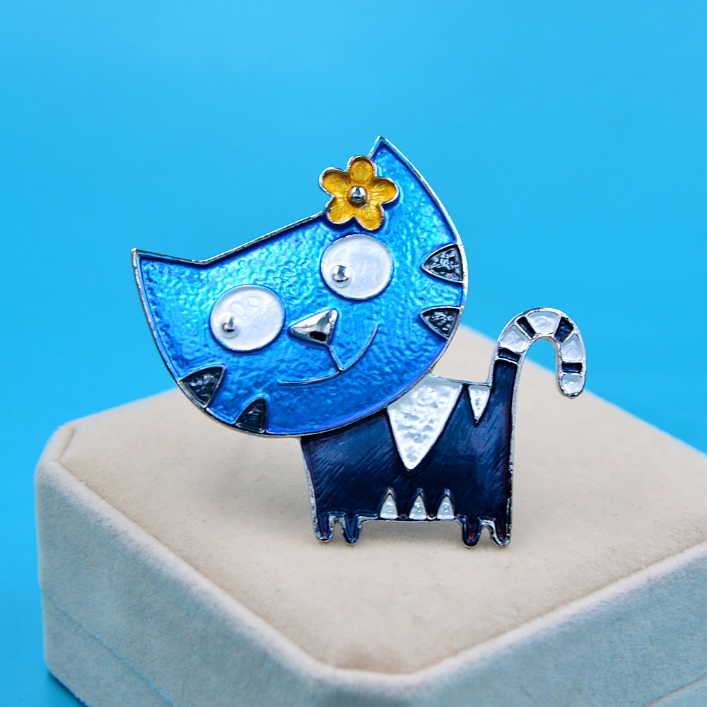 日韩风大脸猫动物胸针四色可选女式夸张个性猫咪开衫毛衣配饰别针