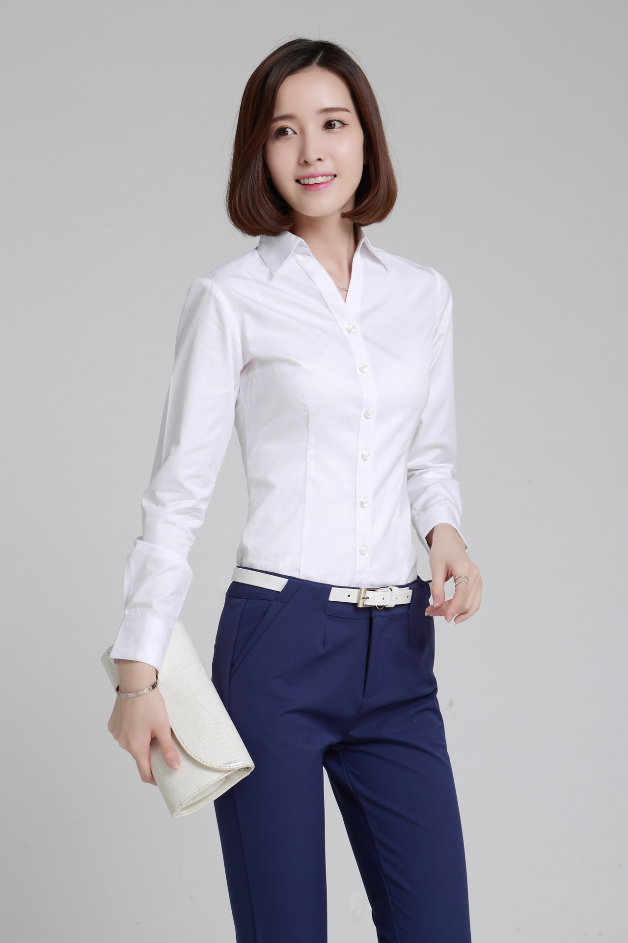 正品棉v领衬衫女秋装新款气质职业正装衬衣通勤教资面试上衣-阿里巴巴