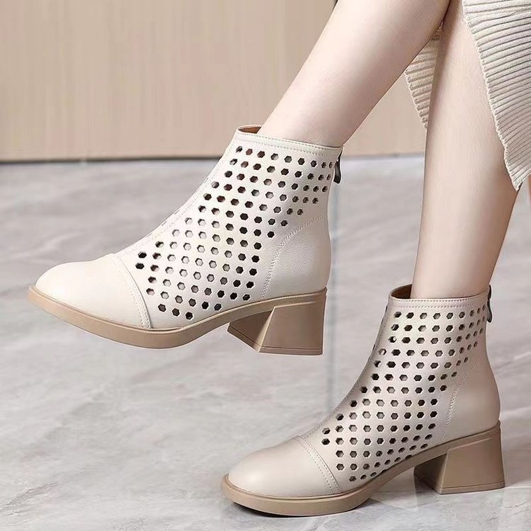 2024夏季新款镂空靴软皮粗跟软底防滑圆头透气妈妈鞋洞洞女靴子-阿里
