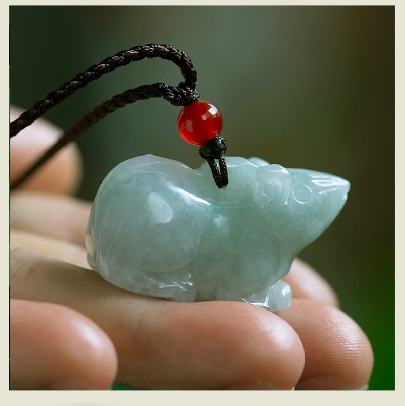 缅甸翡翠生肖鼠吊坠批发 男女款本命年翡翠生肖鼠挂件送礼自用