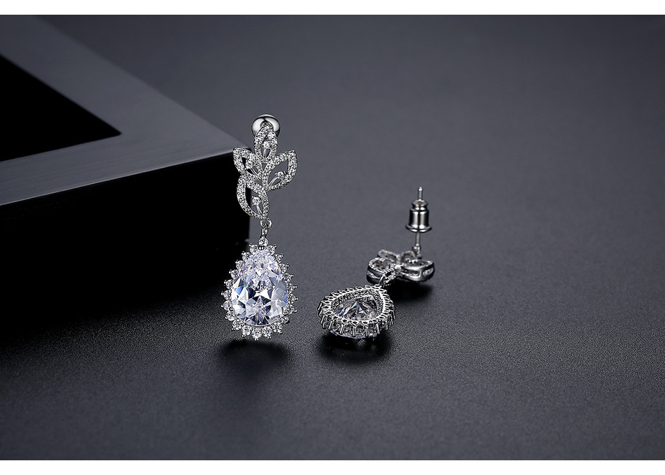 锦瑟 新娘耳环高级感耳饰 八心八箭密钉镶锆石欧美 时尚贵妇耳钉