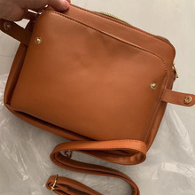 Three Layer Leather Crossbody Shoulder三层皮革斜挎肩包 手拿