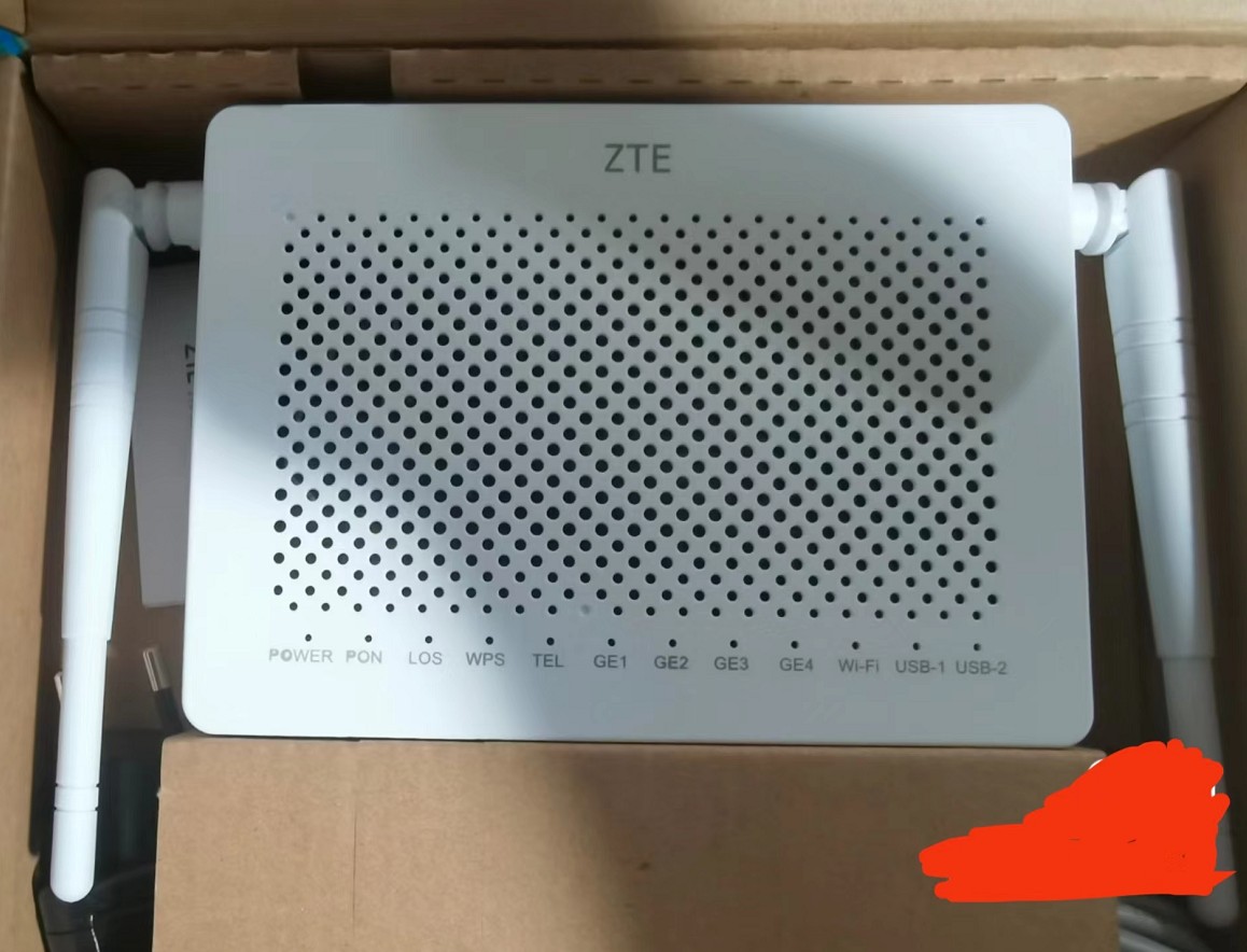 中兴f670l onu ont 光猫 4ge 1pots 2usb wifi2.4g/5g 英文版