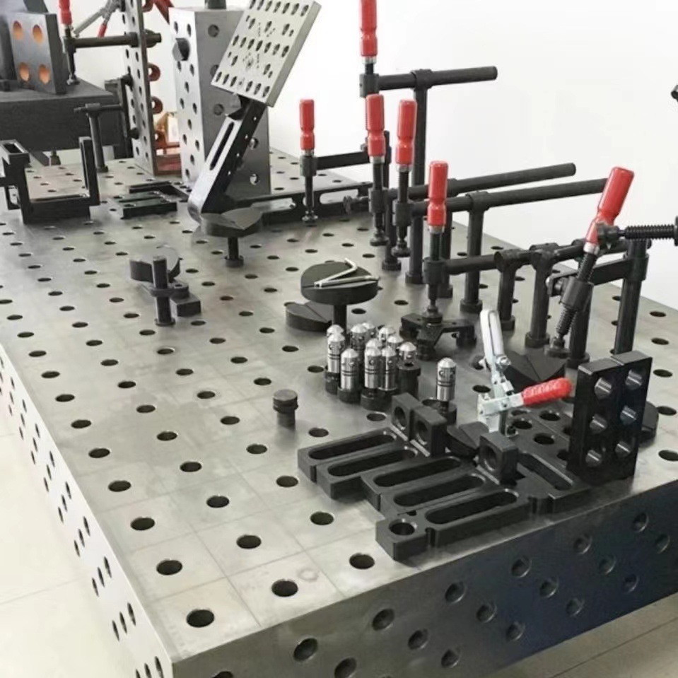 三维柔性焊接平台 sw工装夹具d28多孔组合定位焊接机械臂焊接平台