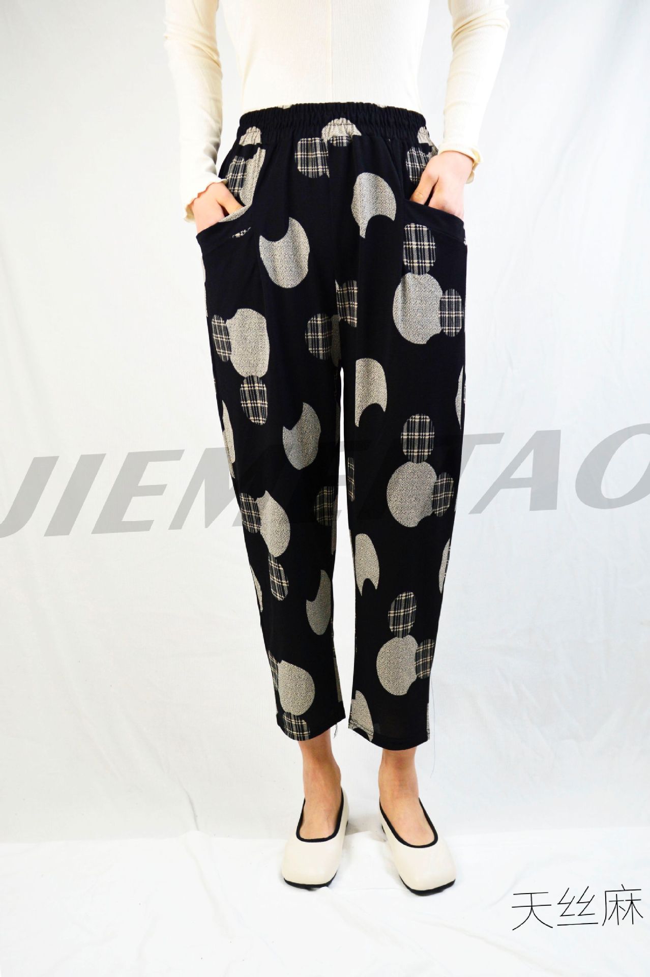 2023 Summer Thin Tencel Linen Middle-Aged Mother Women's Pants Cool Breathable Printed Elastic Waist Cropped Pants Factory Direct Sales