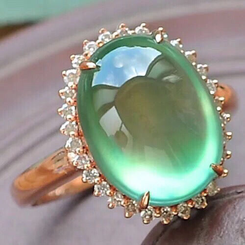 葡萄石大蛋面925镶嵌钻晶莹剔透戒指时尚款活口