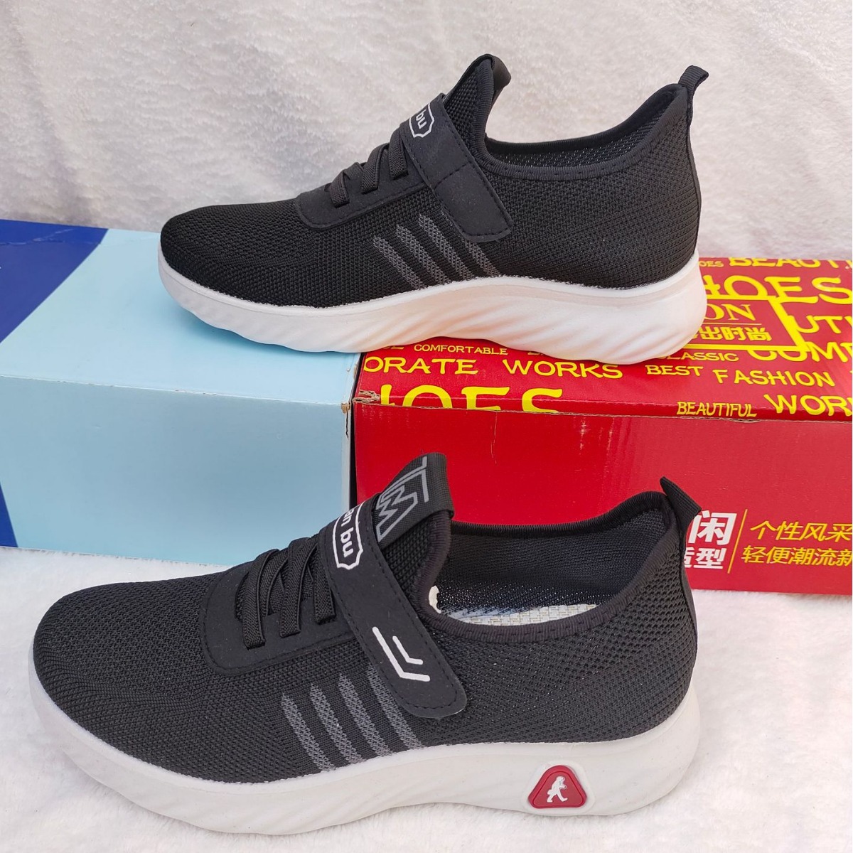 2024年春夏款薄款单层飞织健步男单鞋休闲轻底透气中老年布鞋批发