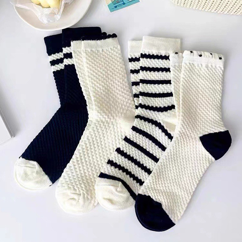 华夫格条纹袜子女中筒袜春秋季日系玛丽珍鞋网红东大门白色棉袜女