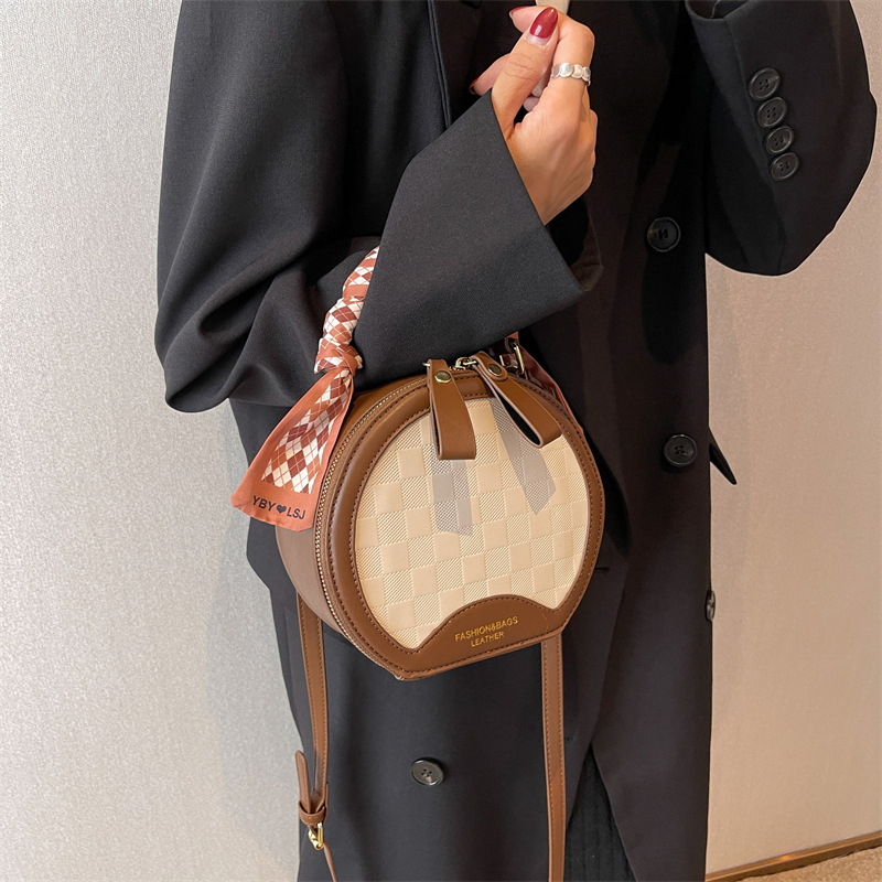 This Year's Popular Crossbody Small Bag for Women 2022 Autumn New Fashionable All-Match Shoulder Bag High Sense Small round Handbag