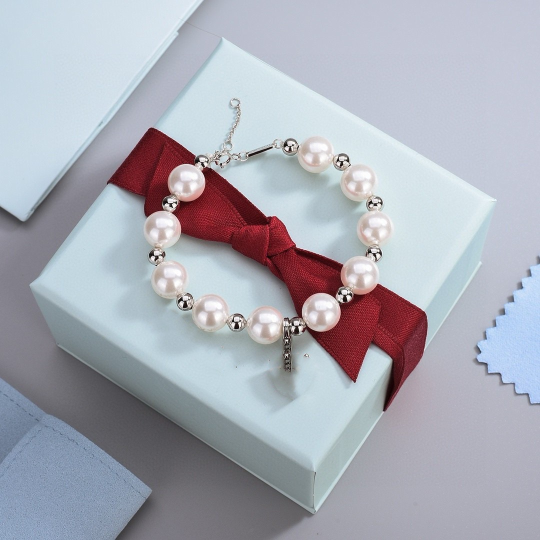 女士新品爱心波波珍珠手链 简约百搭贝珠小手链 可爱小众女款手串