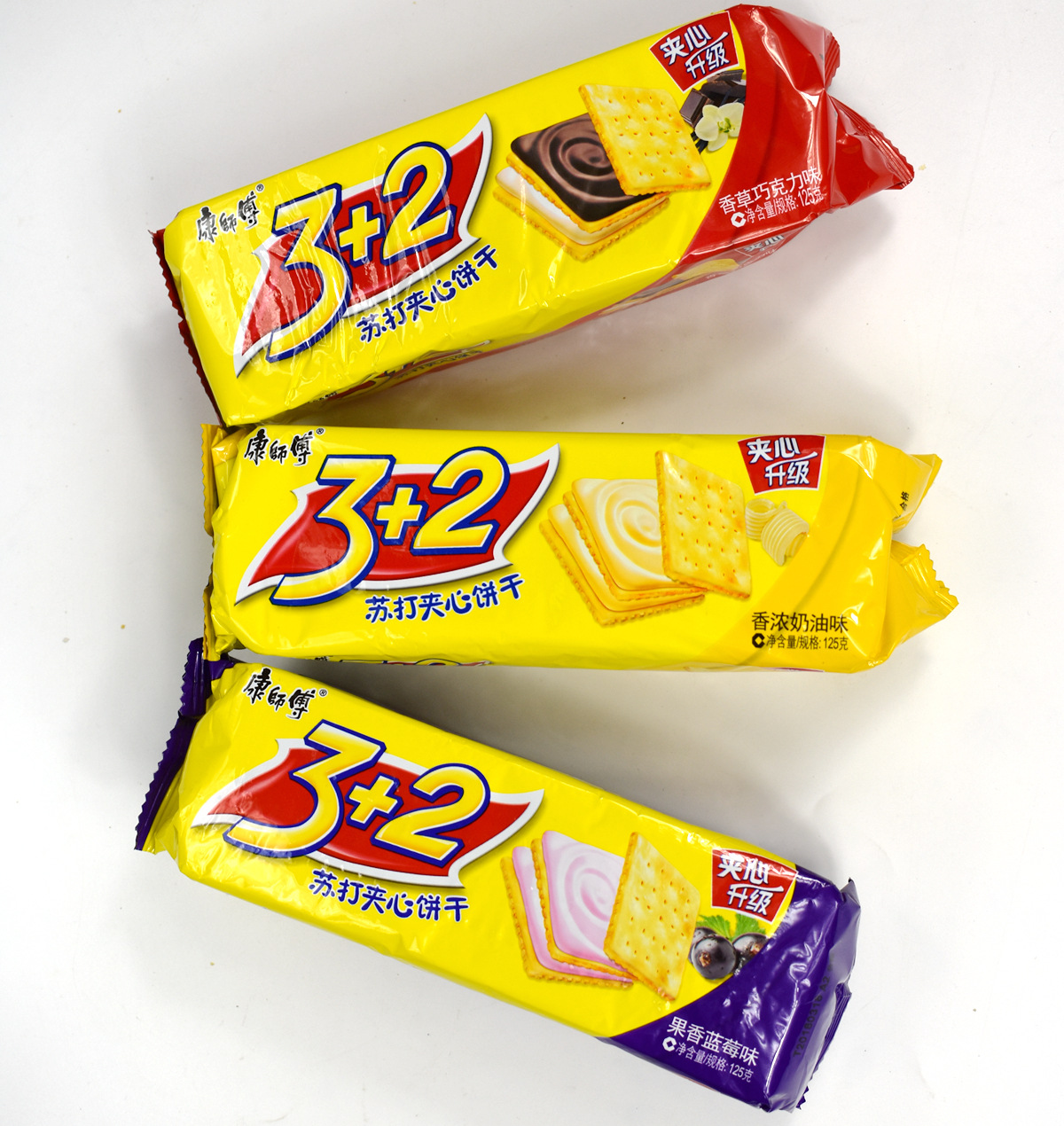 康师傅3 2苏打夹心饼干125g*3袋多口味散装小零食小吃组合混合装