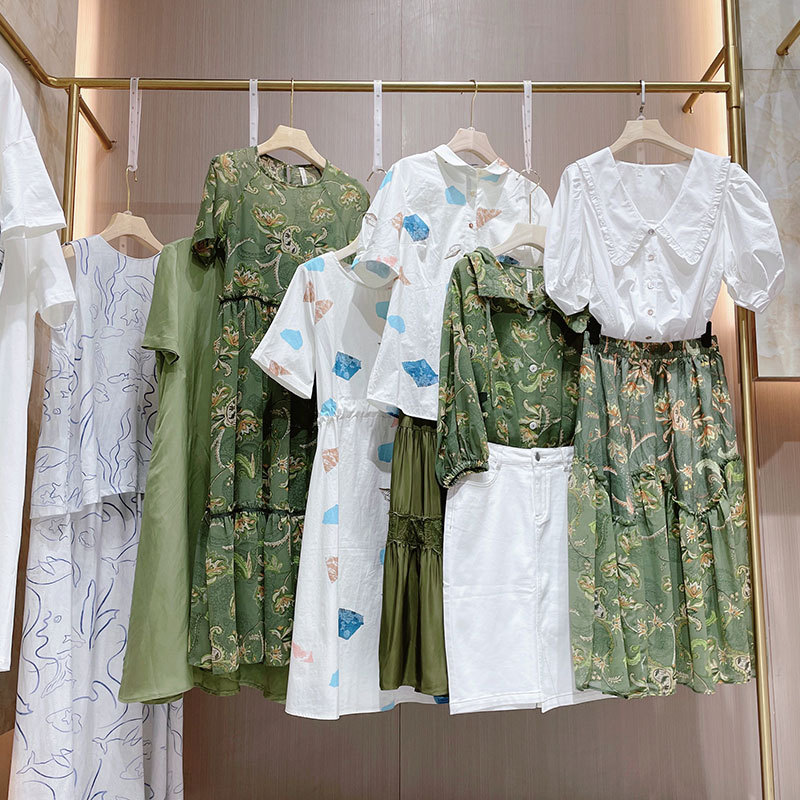 丽迪莎品牌折扣女装 连衣裙剪标女装走份批发 实体店直播一手货源